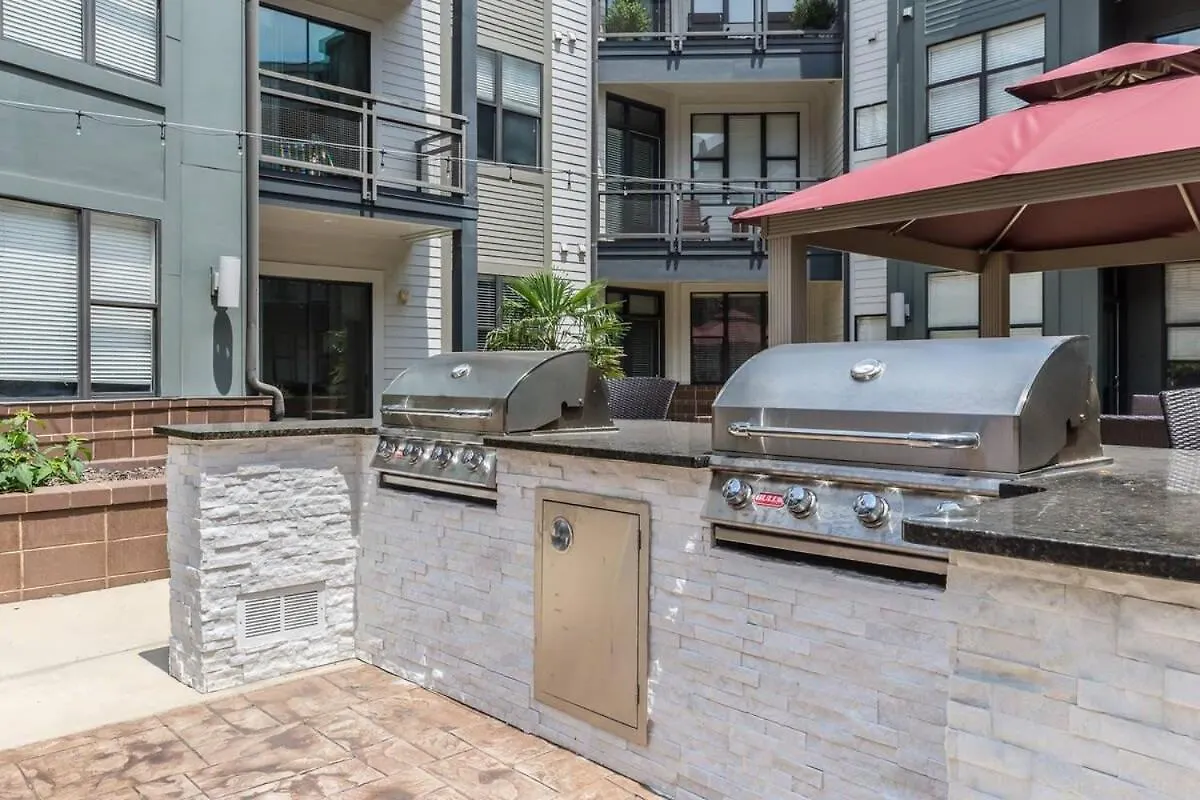 Modern Uptown 2Br Free Parking & Private Balcony Daire Charlotte ABD