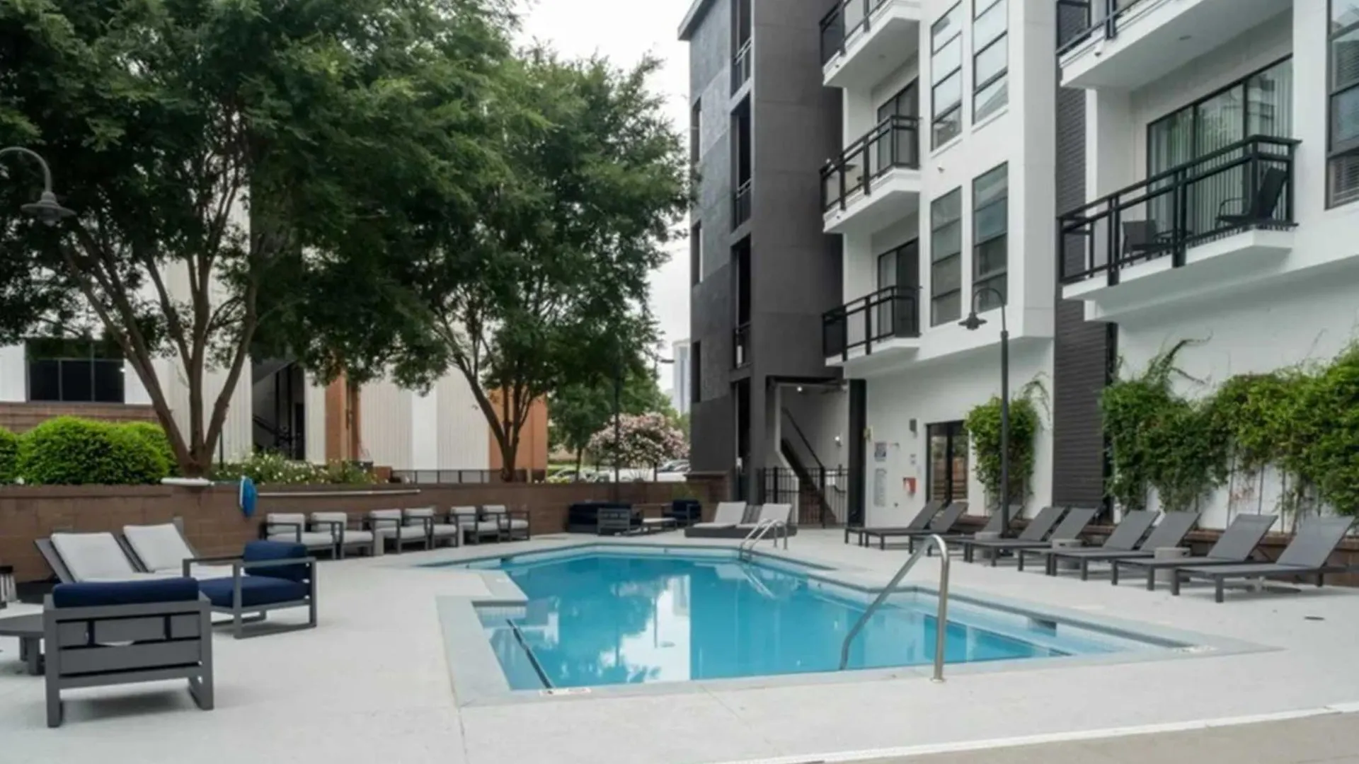 Modern Uptown 2Br Free Parking & Private Balcony Daire Charlotte