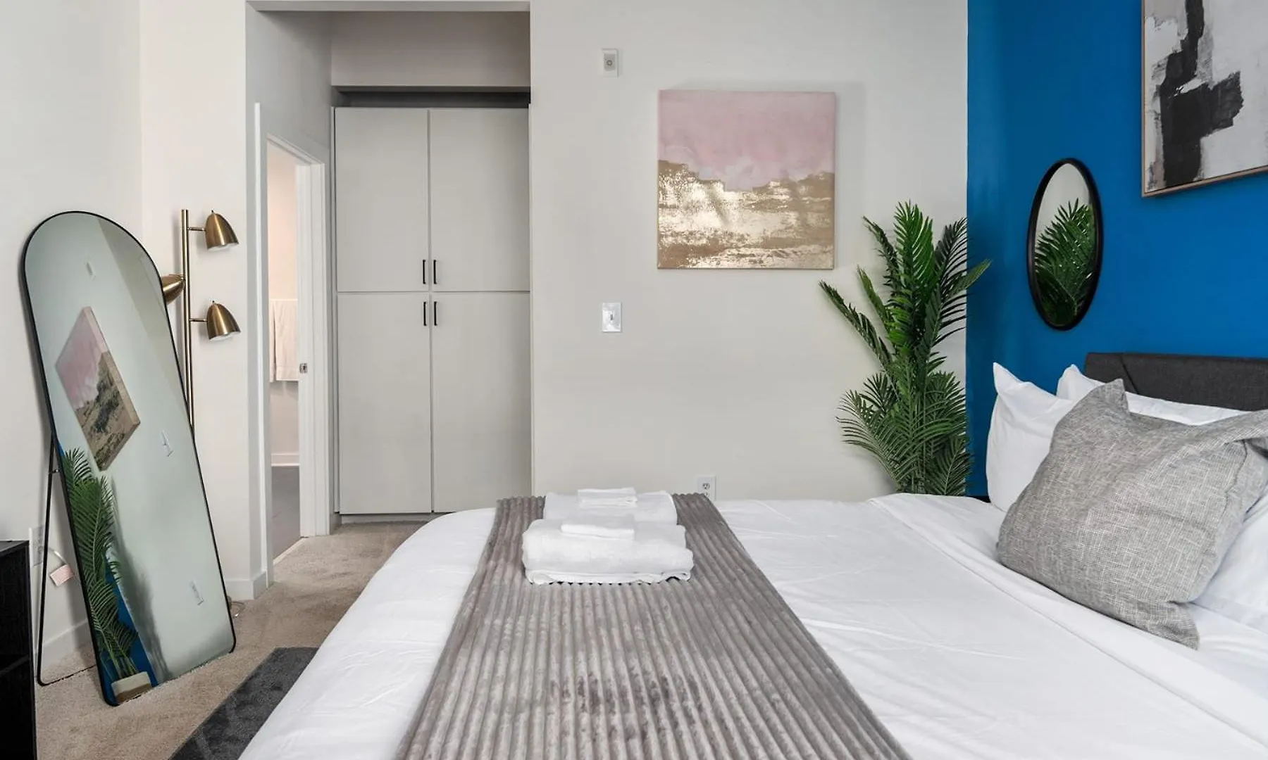 Modern Uptown 2Br Free Parking & Private Balcony Daire Charlotte